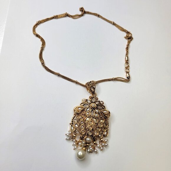 Ethnic Antique Gold Tone Pendant - Picture 4 of 14